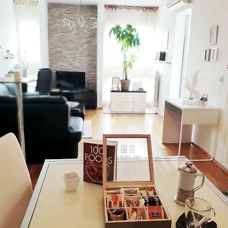 Apartment Maris *